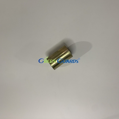 Bagian mesin pemotong rumput poros penggerak Splined Coupling GM132456 Fits Deere Compact Utility Tractor