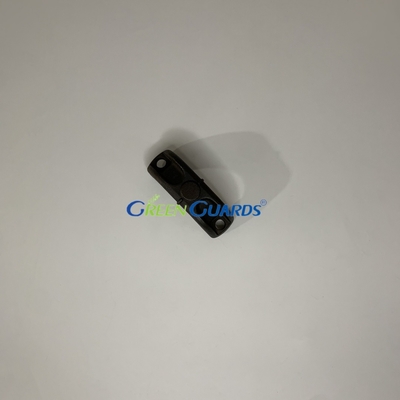 Bagian pengganti mesin pemotong rumput Bracket - Yoke Adapter Cap GMT6233 Fits Deere Greens Mower