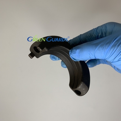 Bagian pengganti mesin pemotong rumput Bracket - Yoke Adapter Cap GMT6233 Fits Deere Greens Mower