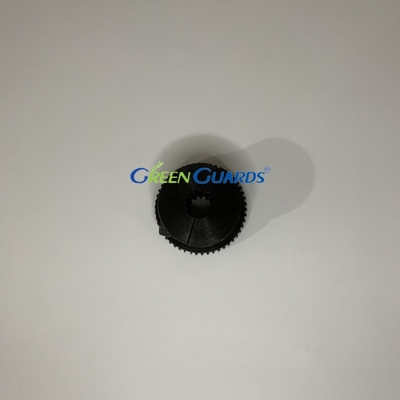 Bagian mesin pemotong rumput Pump Drive Hub GTCA12646 Fits Johndeere Greensmower