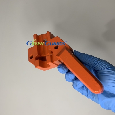Bagian pemotong rumput Bracket RH Grass Catcher G241828 Fits Jacobsen Greens King