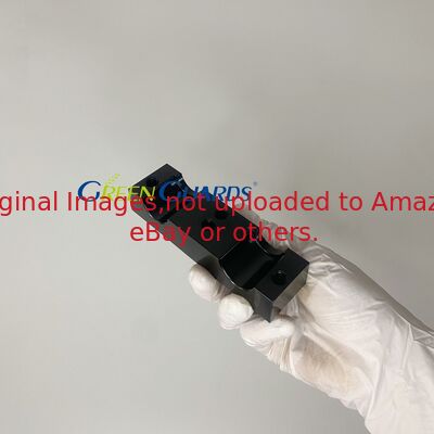 Suku Cadang Mesin Pemotong Rumput Kit Pemegang Gigi Depan Batang GMT2949 Cocok untuk John Deere John Deere Aercore 1000, 1500 dan 2000 Aerator yang Dipasang di Traktor