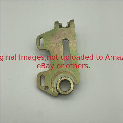 Braket - Roller RH Belakang GAMT5112 Cocok untuk Deere Greens Mesin Pemotong